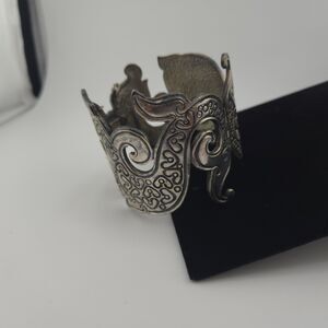 RARE Vintage 1972 'Dynasty' Eugene Bertolli for Napier Silverplated Clasp Bangle